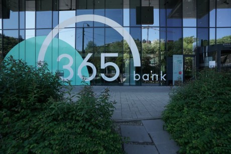 365-bank-nestandard1